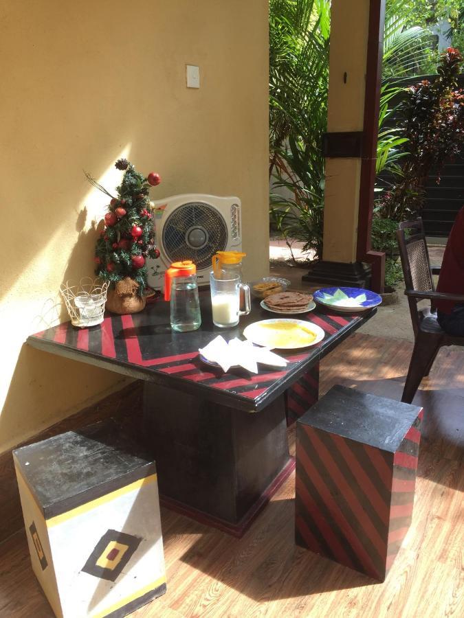 Vero Homestay Galle- Your Home Away From Home! Exteriör bild