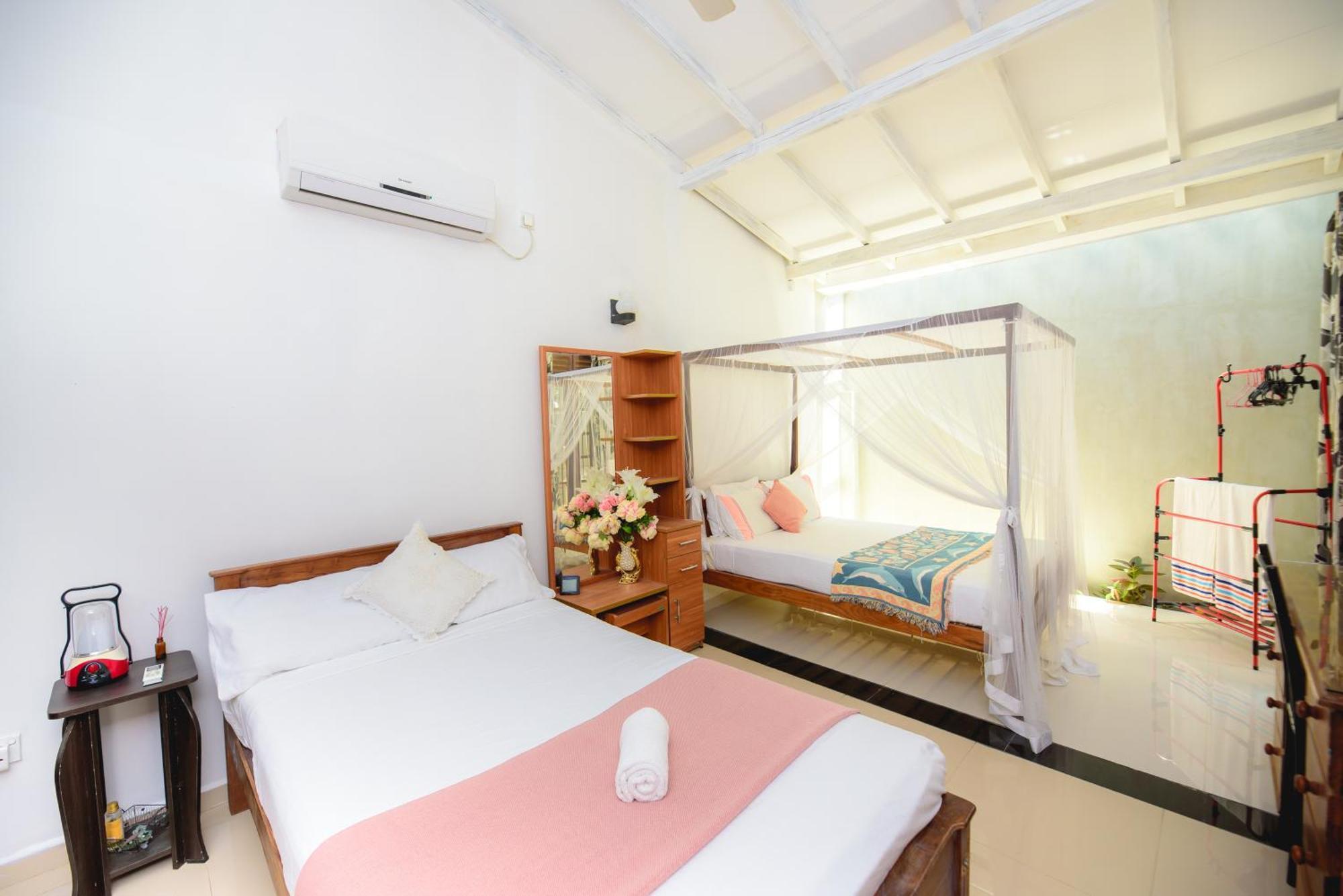 Vero Homestay Galle- Your Home Away From Home! Exteriör bild
