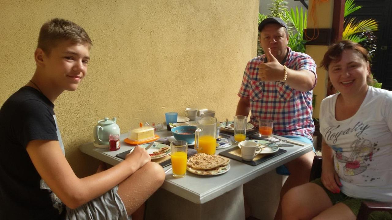 Vero Homestay Galle- Your Home Away From Home! Exteriör bild